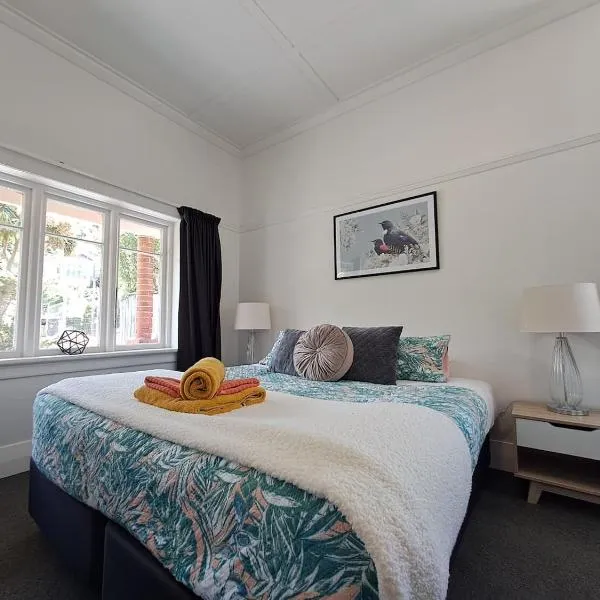 St Clair Apartment - 2 Bedrooms, hotel di Dunedin