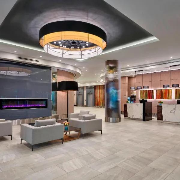 Delta Hotels by Marriott Edmonton Centre Suites, hotel in Edmonton