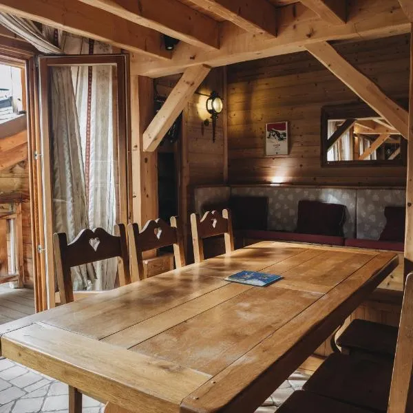 La table de Fifine - Montagne - Appartement 65m2, hotel v destinaci Samoëns
