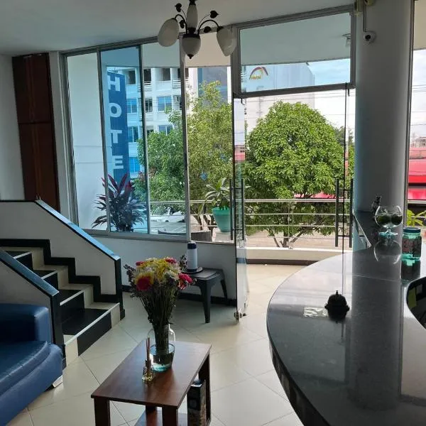 Hotel Milenium – hotel w mieście Yopal