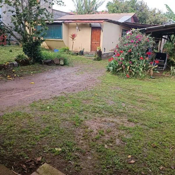 kauaraki Céntrica e independiente, hotel in Hanga Roa