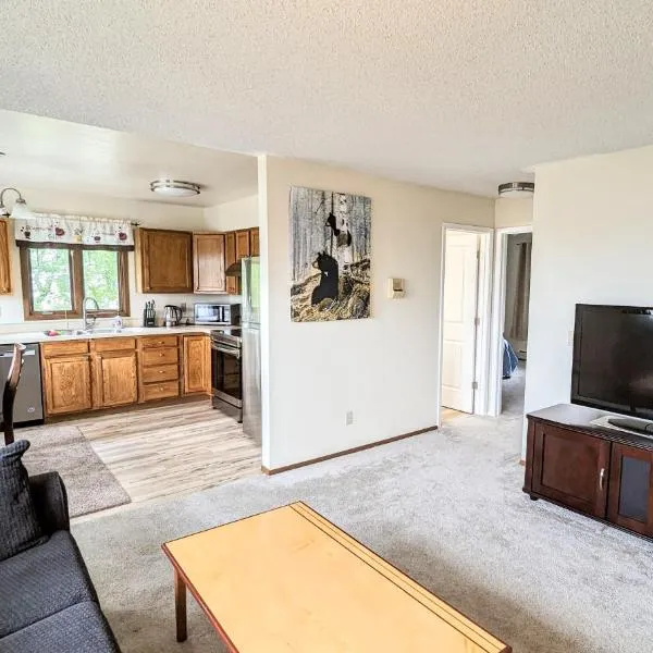 Spacious Downtown 2-bdrm Apartment，位于安克雷奇的酒店