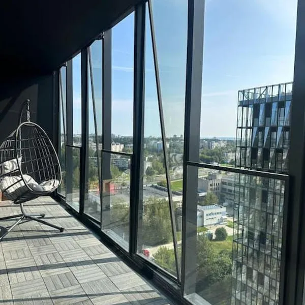Skylum 17th Floor Apartment, hotel in Vilnius