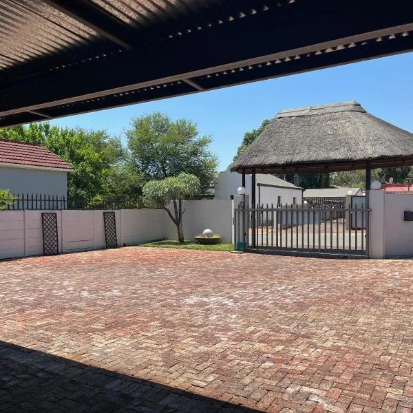 La Belle Guesthouse Parys、パリスのホテル
