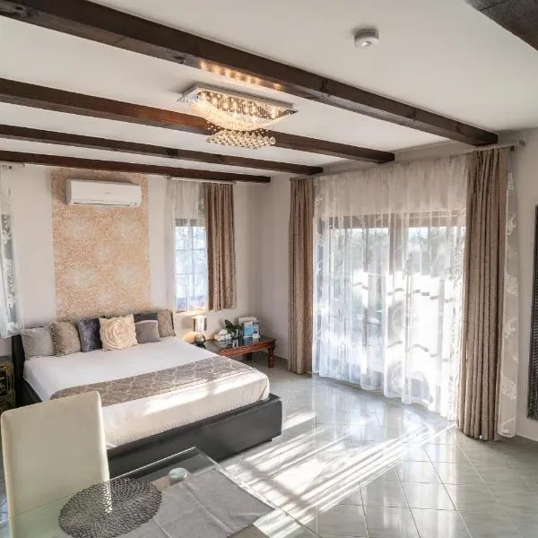 Villa Garden, ξενοδοχείο σε Zalaegerszeg