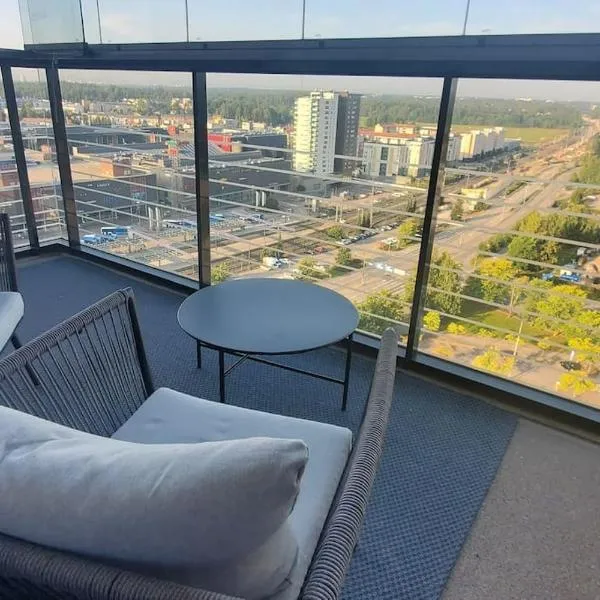 20th floor great view with sauna, hotel em Leppävaara