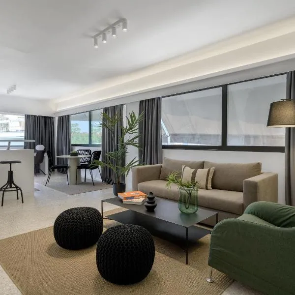 Momo Suites, Acropolis by Aura Homes, hotel in Athens
