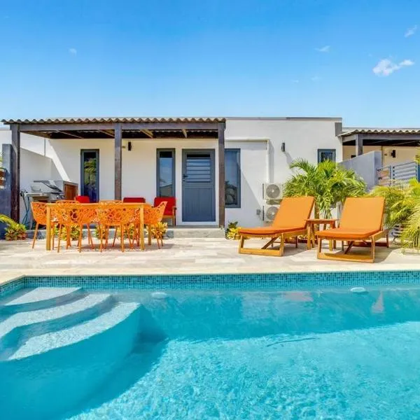 FourVillas with Private Magnesium Pool 3 min to the Beach & Dive Rinse Tank – hotel w mieście Belnem