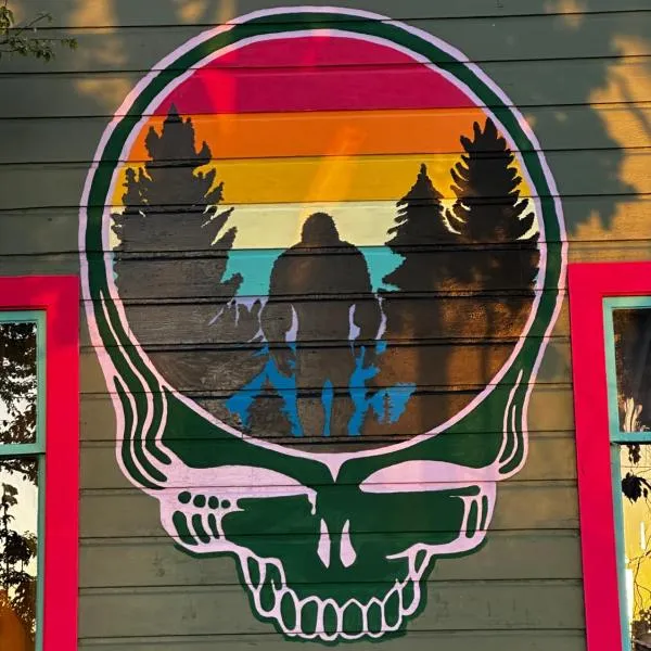 Grateful Dreams Lodging, Hotel in Arcata