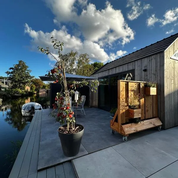 Pakhuis Prins, hotel v destinaci Zaandam