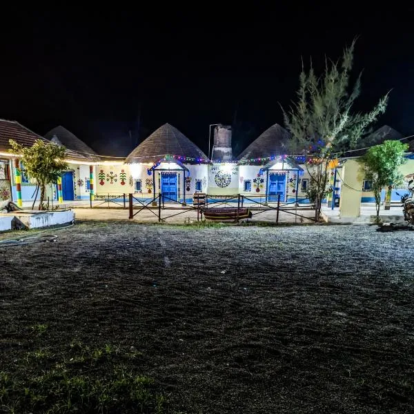 White Land Villagestay, hotel v destinaci Dhordo