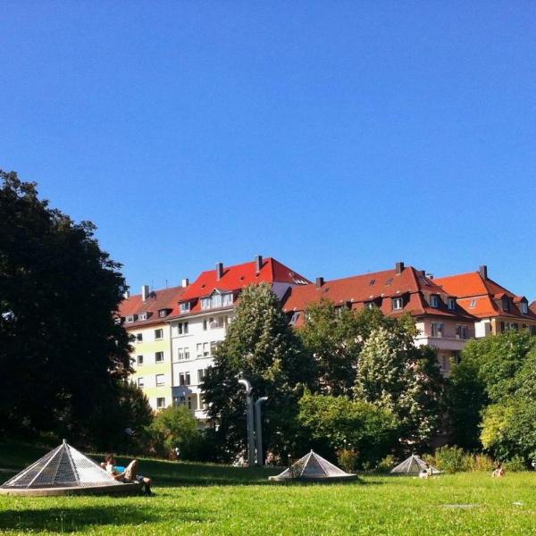 Zimmer mit Parkblick, Stuttgart