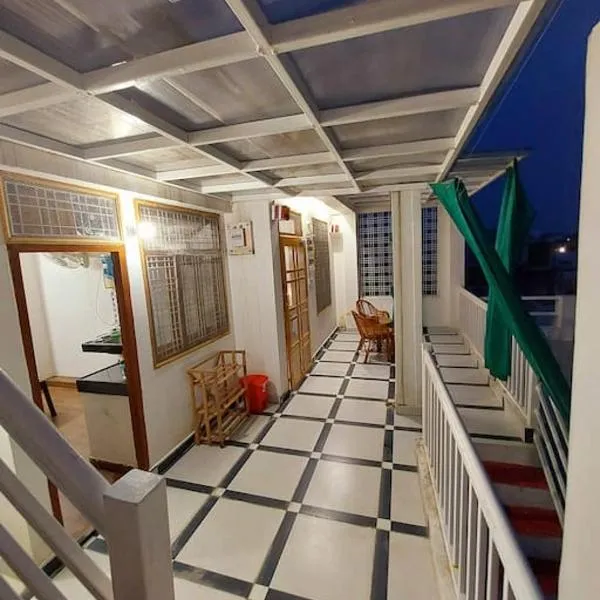 Ram Sadan - In the heart of the Jhansi City, hotel v destinácii Jhānsi