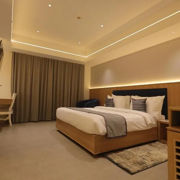 Sapphire Blue, hotel in Bhopal