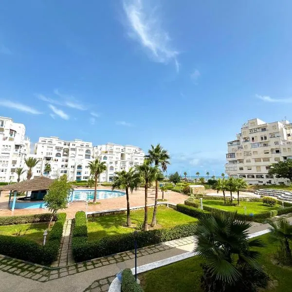 Luxueux appartement avec vue mer & piscine, hotel v destinaci Martil