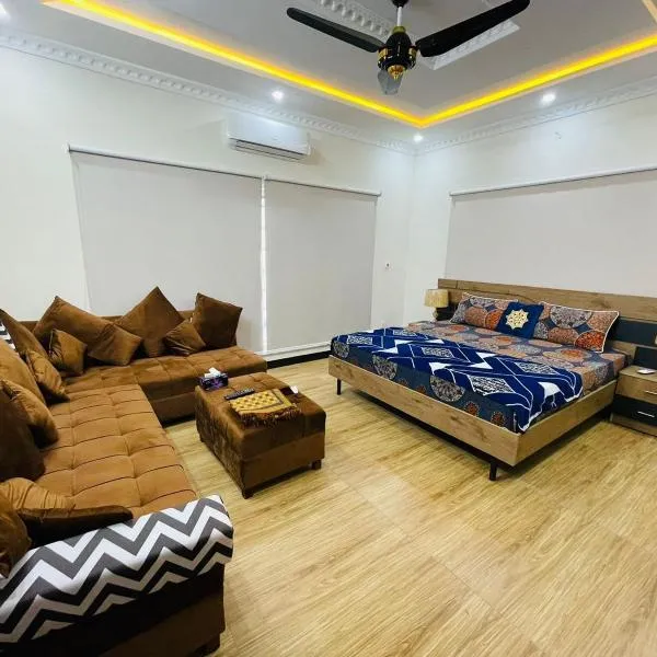 Motorway Majesty Lodges - Near Islamabad International Airport & Motorway, hotel a Islamabad