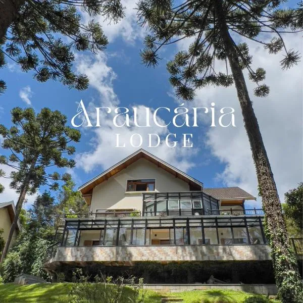Araucária Lodge - 800 metros do Capivari, hotel in Campos do Jordão