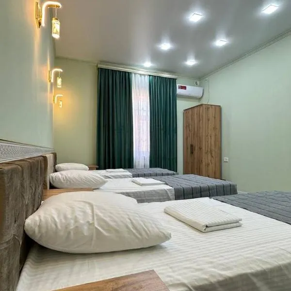 Safo Guest House, hotel in Khiva