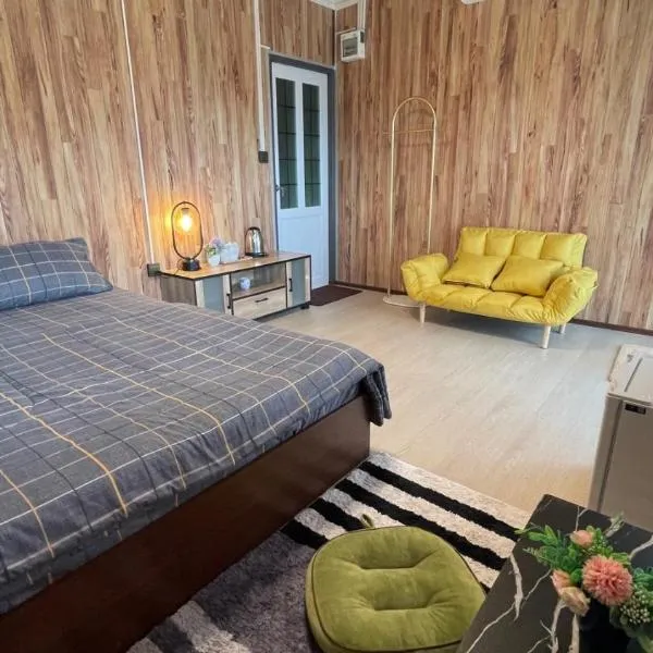 เบาบับ คาเฟ่ & แคมป์ปิ้ง, hotel in Ban Nong Khwang