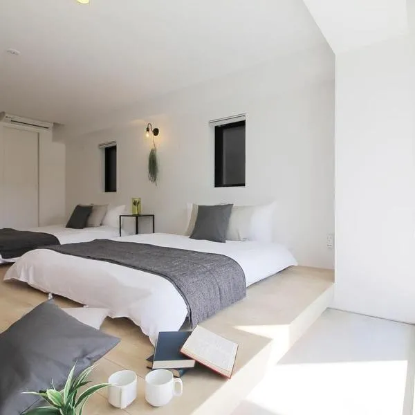 b hotel Heiwaodori 1002 - High Rise Apt Famous Hiroshima dori 6ppl, отель в Хиросиме
