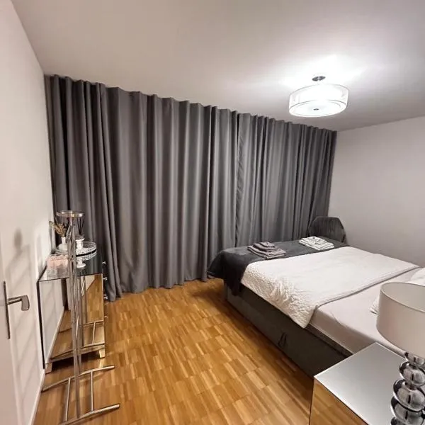 Apartment Basel, хотел в Базел
