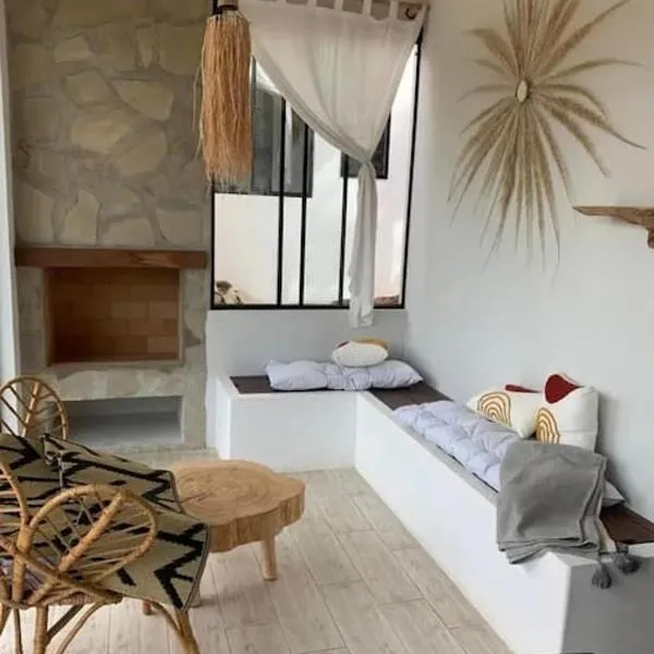 Prana Cabaña Mandala a estrenar 4 hab, Hotel in Samaipata