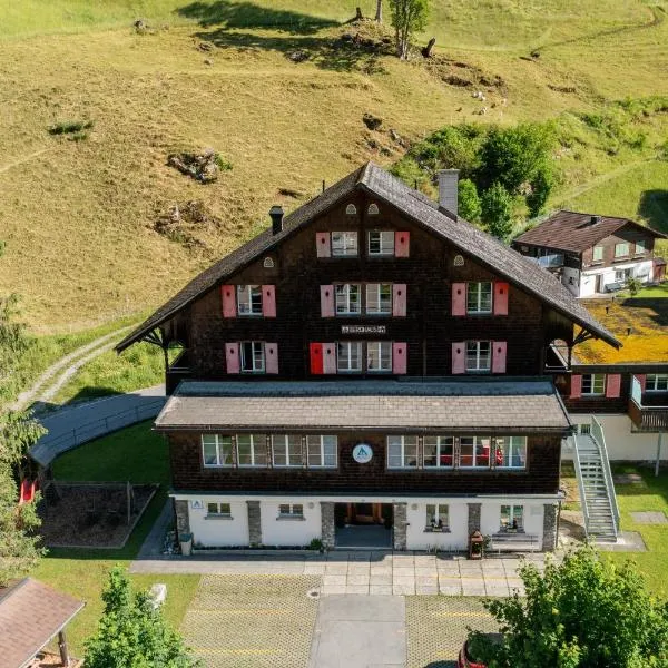 Engelberg Youth Hostel, hotel in Engelberg