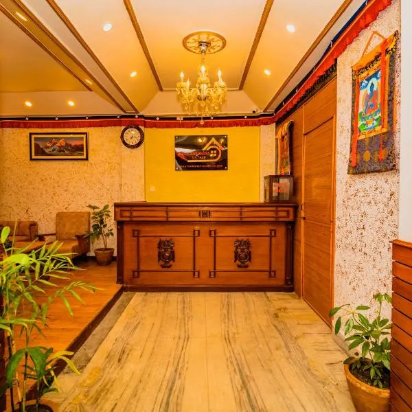 Hotel Aashraya Home, hotel en Katmandú