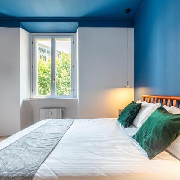 City Life-Duomo, Design Apartment with Terrace, Milán