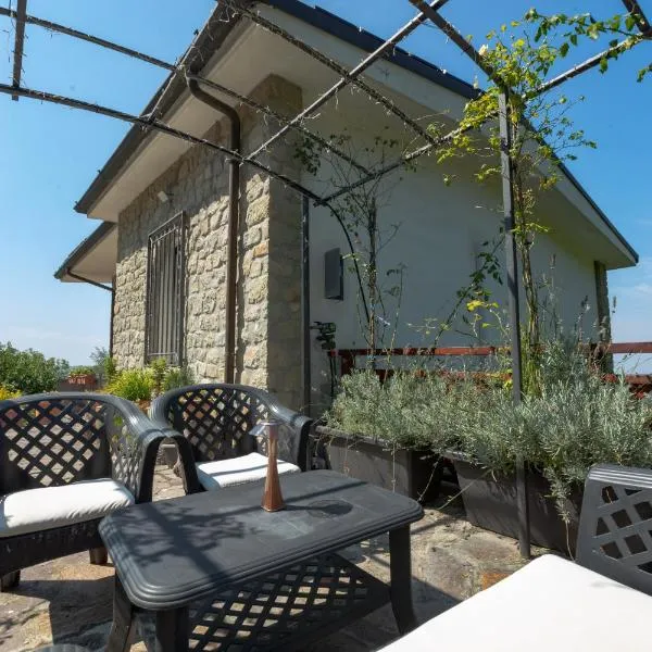 Villa Allegra Apartments in The Nature, hotel v destinaci Pozzolgroppo