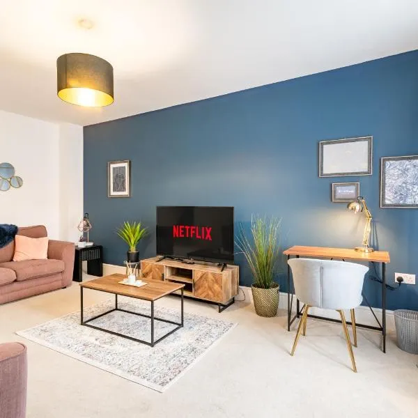 Convenient & cosy 3 bed house, Hotel in Newport