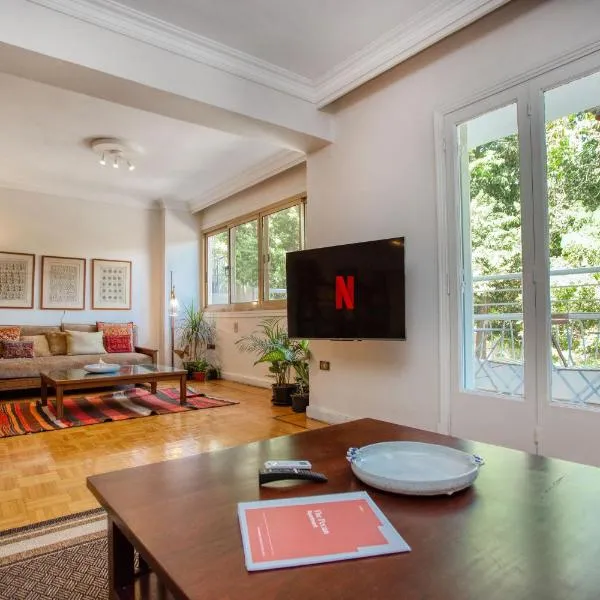 Pecan Apartment, hotel in Cairo
