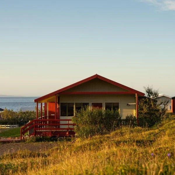 Dreamy Cabin with Sea Views, North Iceland, hotel in Bakkafjörður