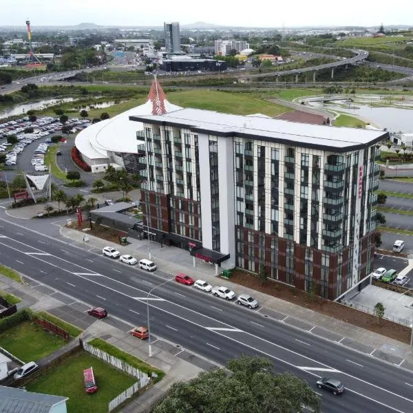 Ramada Suites by Wyndham Auckland Manukau Pacfic Centre, hotel em Auckland
