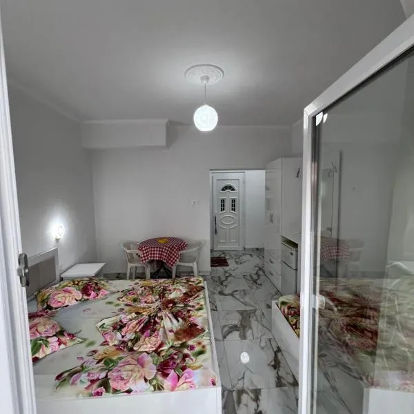 Guesthouse NA, hôtel à Durrës