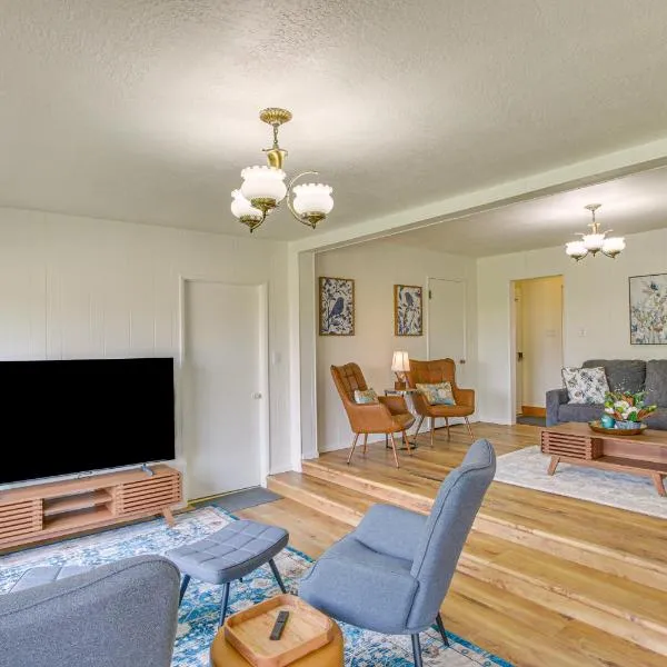 Walk to Downtown Brigham City Family Home, hotel Brigham Cityben