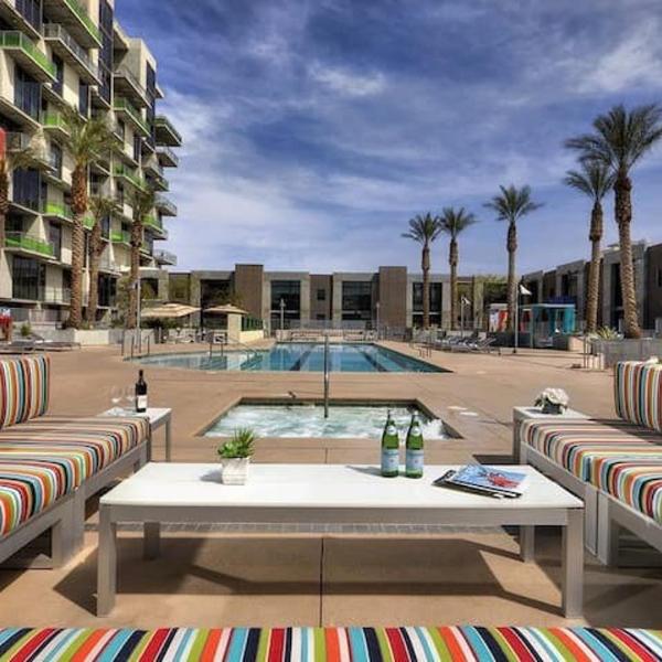 Balcony Luxury High Rise Downtown Fremont Casinos, Las Vegas