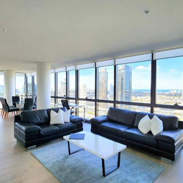Melbourne Lifestyle Apartments - Best Views on Collins, hotel in Melbourne