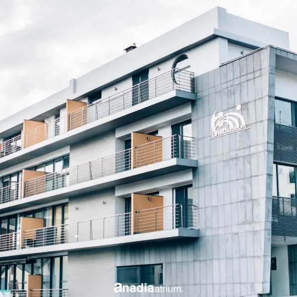 Anadia Atrium, hotell i Funchal