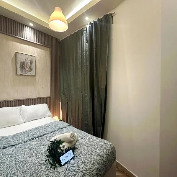 Pathfinder Partition Room in Barsha Heights Tecom, hotel v Dubaji