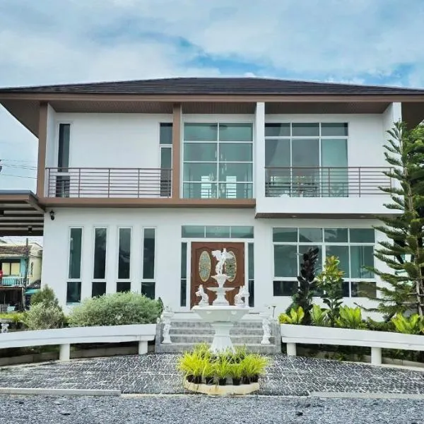 Tiny Island Lake Lodge, hotel in Bangkok