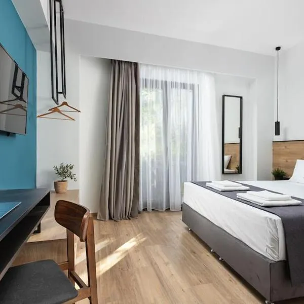 The Meta Stay - Rooftop Access Downtown Studio, hotel in Athens