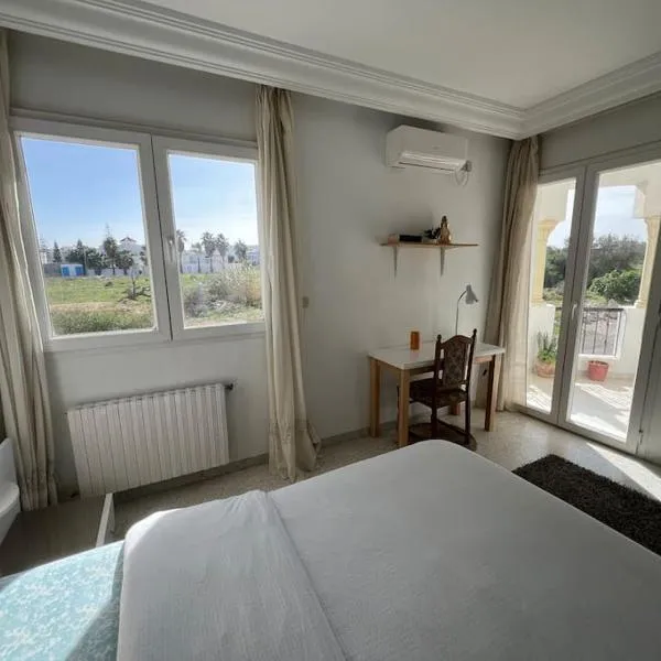 Cozy apartment Chatt Meriem, hotel in Hammam Sousse