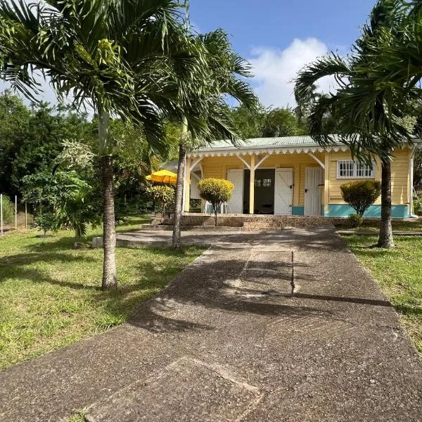 La petite maisonnette, hotel in Ducos