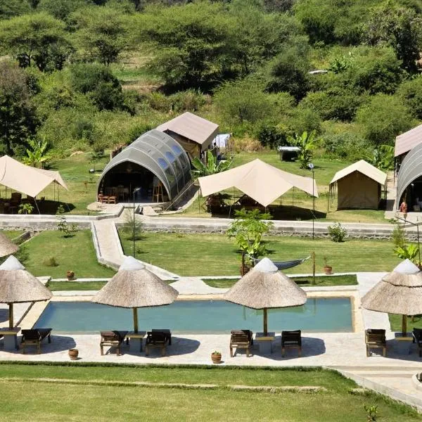 Africa Safari Rift Valley Camping, hotel in Magara