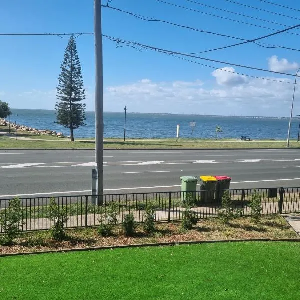 Beach View Cottage，位于克隆塔夫的酒店