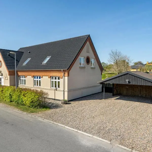 Det gamle forsamlinghus, hotel in Struer