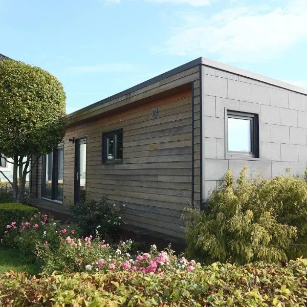 Tinyhouse, hotel v destinaci Perl