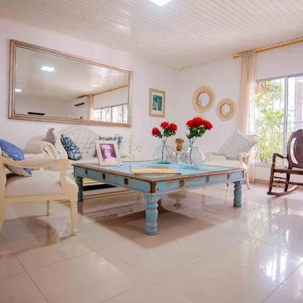 Viesnīca Casa Nora casa amplia con aire acondicionado para familias y grupos WiFi y parking cubierto pilsētā Rioača