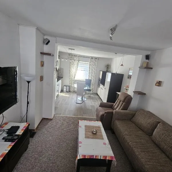 Schöne vollmöblierte Wohnungen in Kassel - Forstfeld, hotel en Bettenhausen